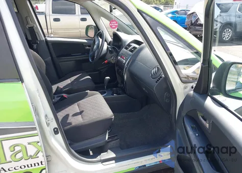 2008 Suzuki Sx4 Convenience Regional Edition/Regional Edition/Touring 2 Regional Edition из США, поврежденный, VIN JS2YA413185102203